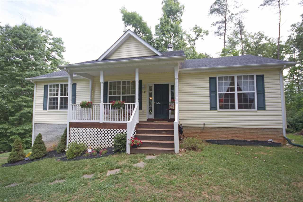 Property Photo:  141 Tulip Rd  VA 22968 