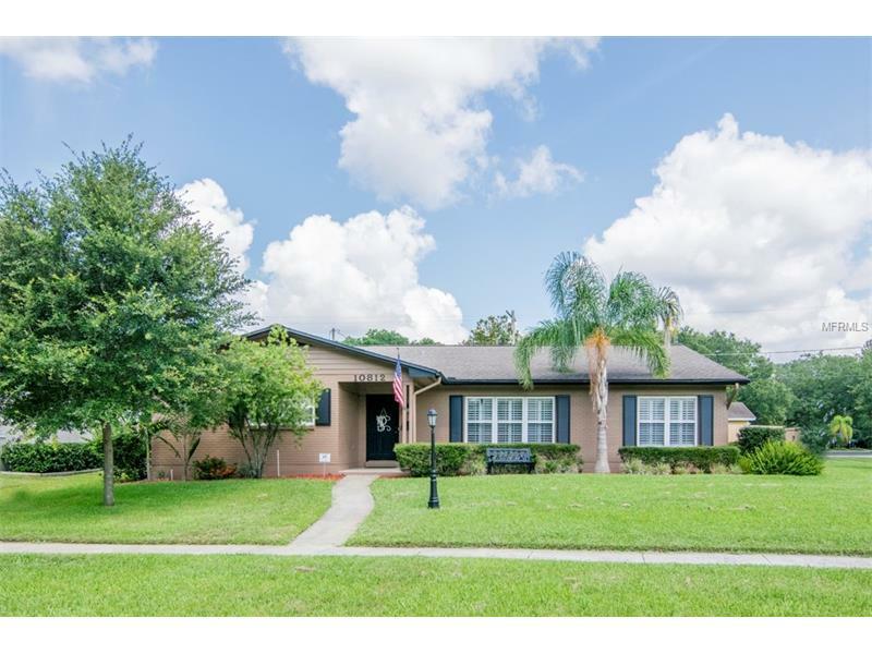 Property Photo:  10812 Carrollwood Drive  FL 33618 