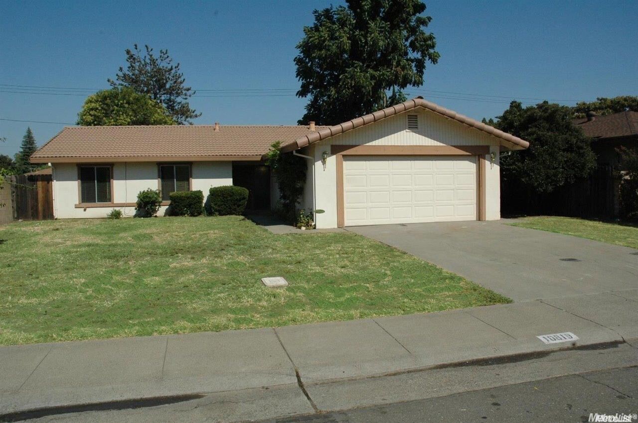 Property Photo:  10819 Gadsten Way  CA 95670 