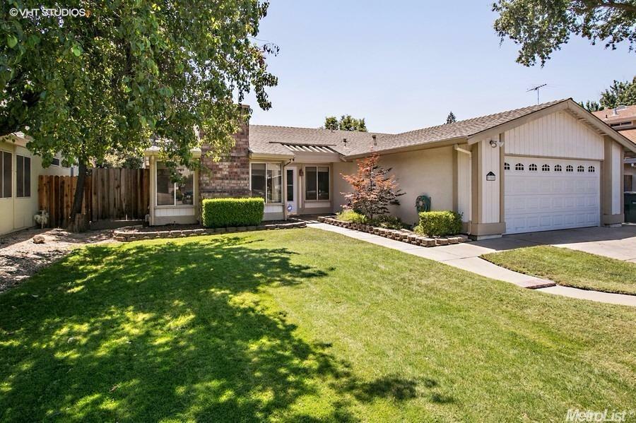 Property Photo:  35 Cedro Circle  CA 95833 