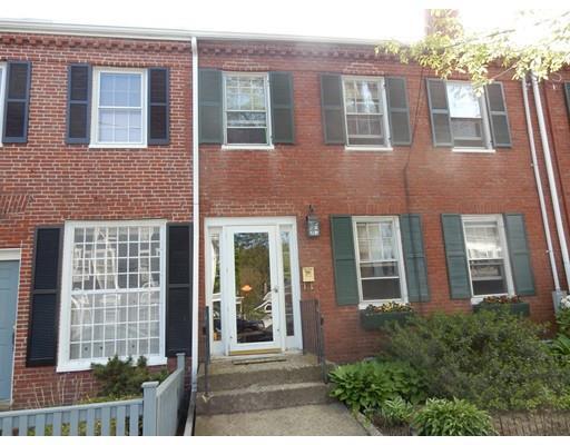 Property Photo:  17 Munroe Street  MA 01950 