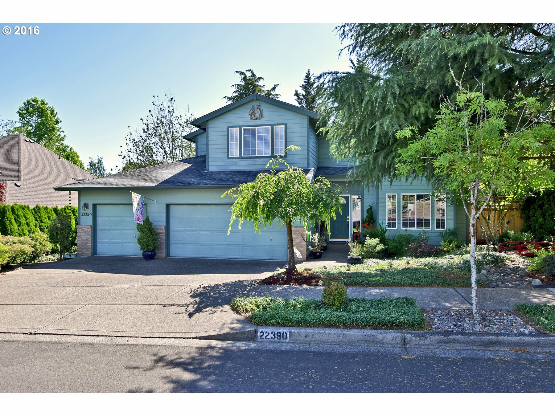 Property Photo:  22390 SW Martinazzi Ave  OR 97062 