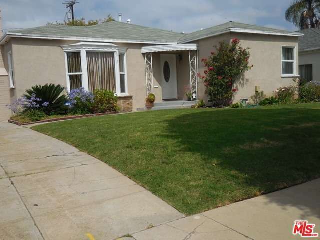 Property Photo: 8017 West Blvd CA 90305