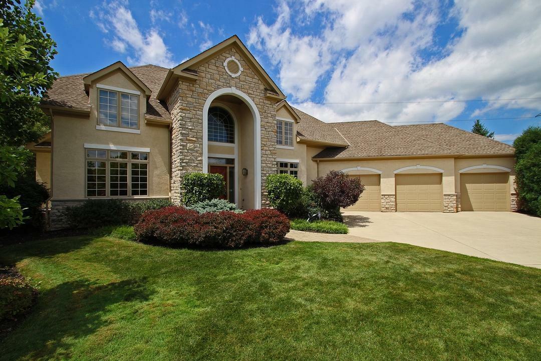 Property Photo: 6225 Heritage Lakes Drive OH 43026