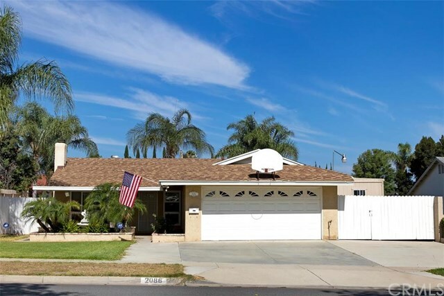 Property Photo:  2086 Conejo Street  CA 92882 