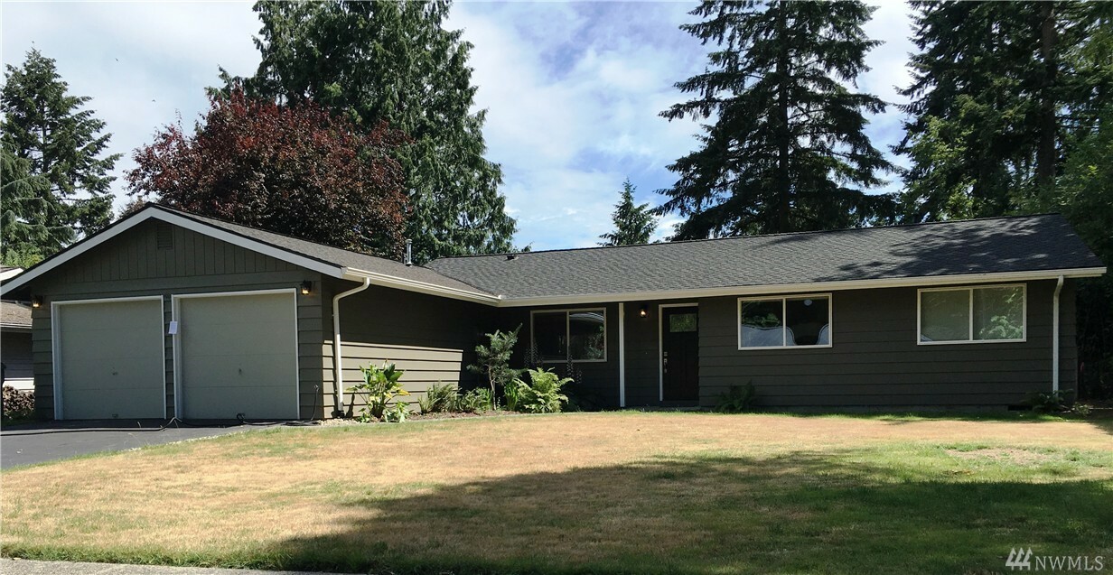 Property Photo:  10923 NE 118th St  WA 98034 