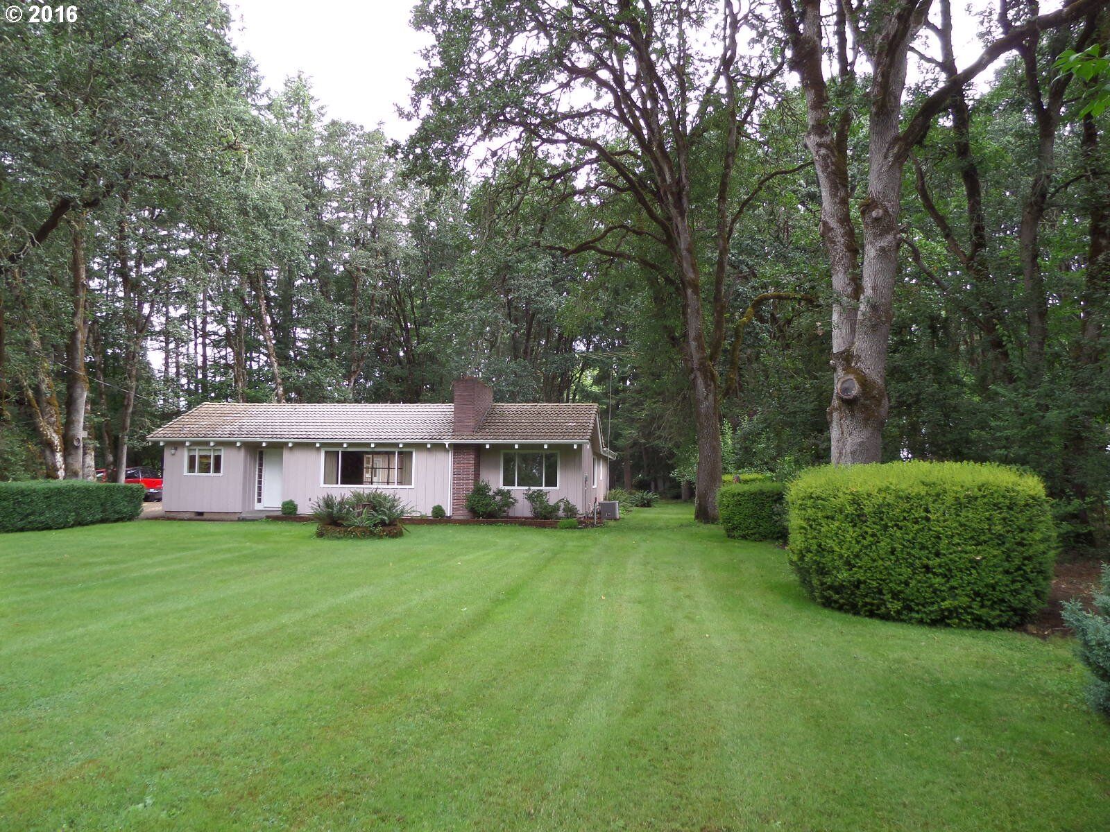 Property Photo:  95285 Hwy 99W  OR 97448 