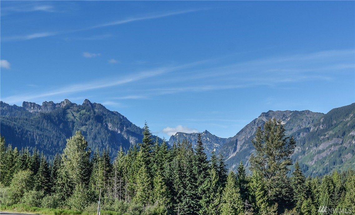Property Photo:  223 Hyak Dr E 623  WA 98068 