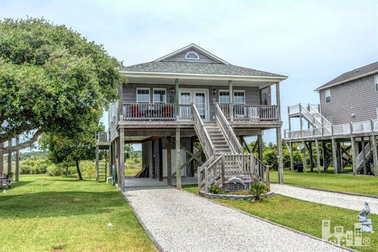 Property Photo:  1931 New River Inlet Road  NC 28460 