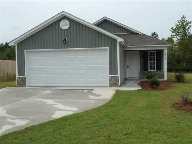 Property Photo:  109 Blossom Court  NC 28454 