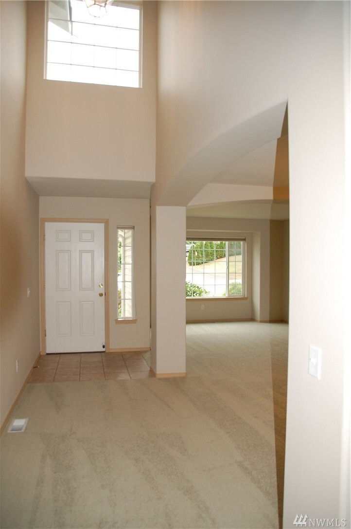 Property Photo: 1910 152nd St SW WA 98087