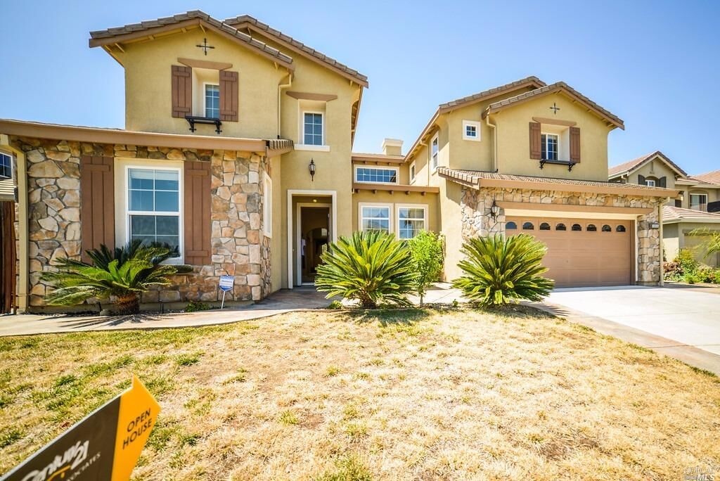 Property Photo:  1024 Swan River Court  CA 95687 