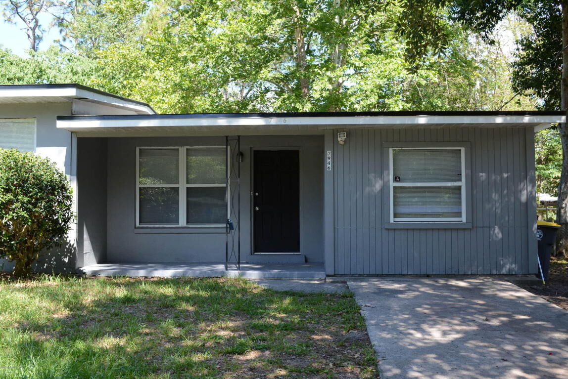 Property Photo:  7946 Le Mans Court  FL 32210 