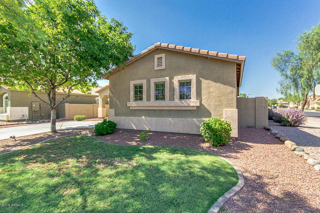 Property Photo:  21288 E Stone Crest Drive  AZ 85142 