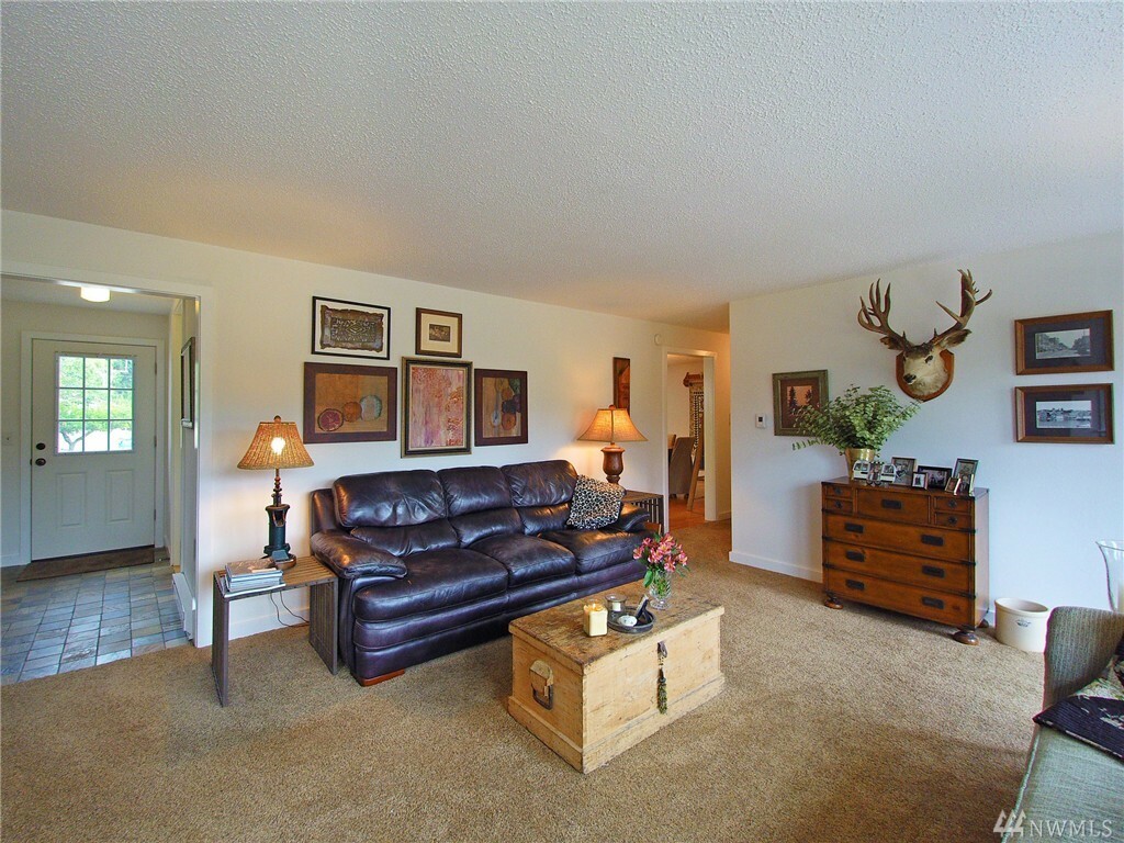 Property Photo:  71 Mapleton Wy  WA 98363 