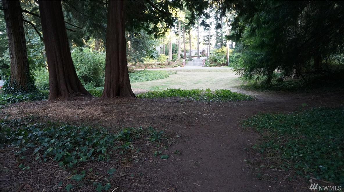 Property Photo: 6630 Marine View Dr WA 98026