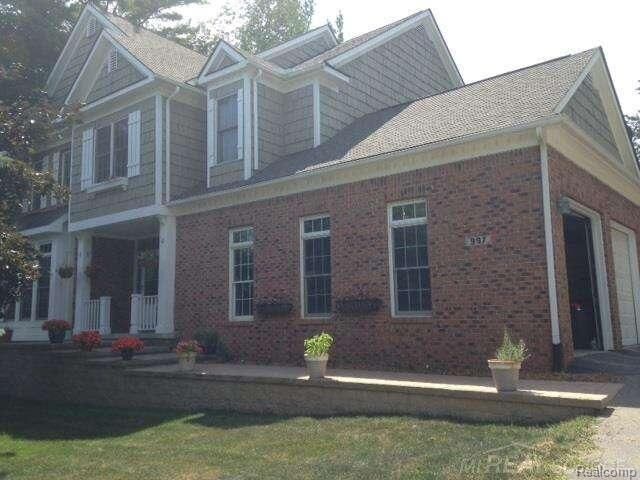 997 Hidden Valley  Orion Twp MI 48362 photo