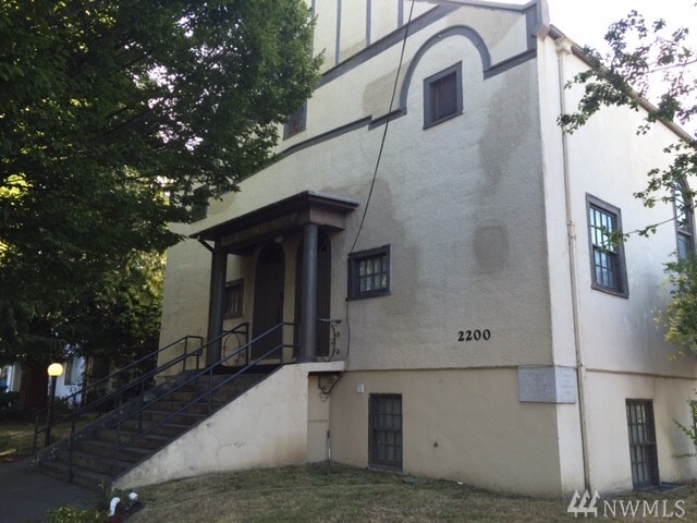 2200 Broadway St  Bellingham WA 98225 photo