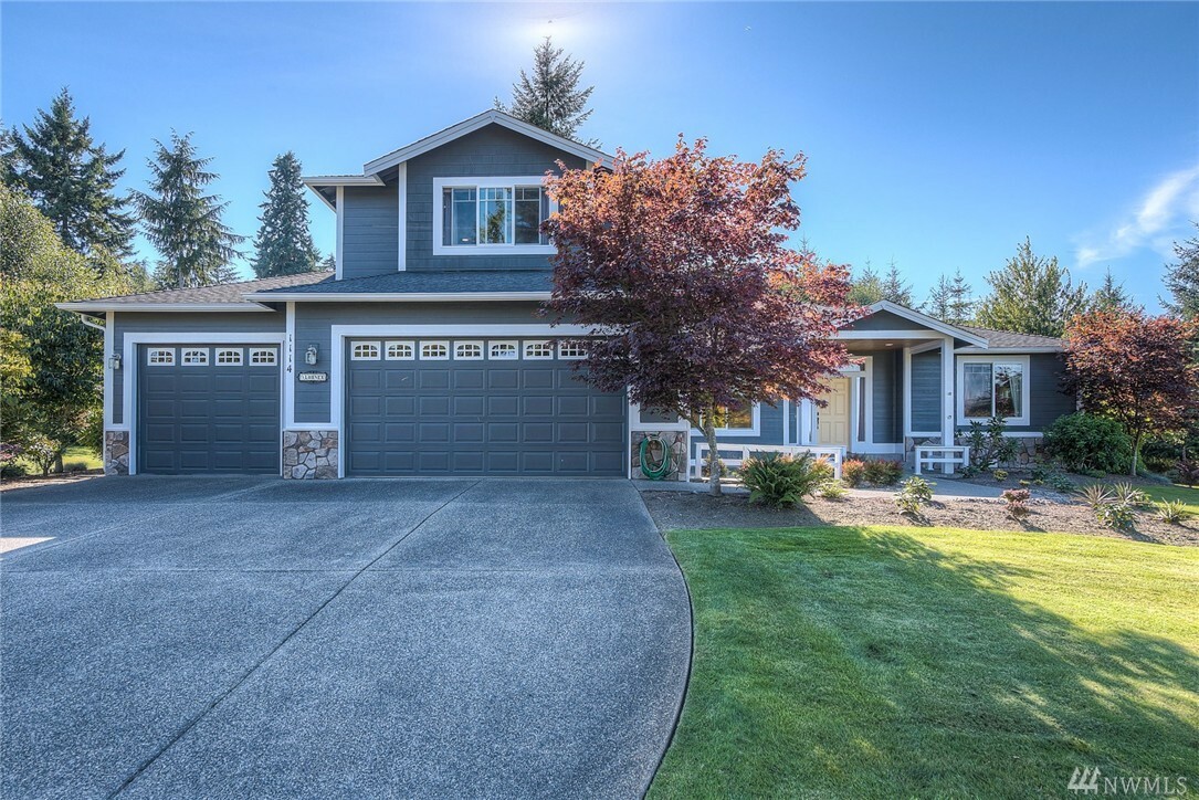 Property Photo:  1114 Mika Dr  WA 98333 