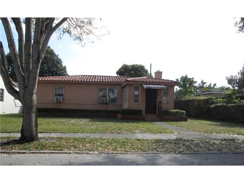 Property Photo:  6276 SW 11th St  FL 33144 