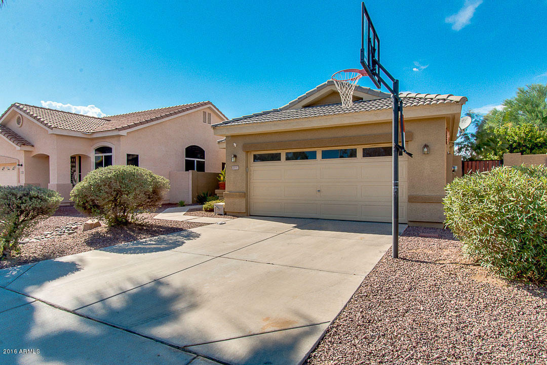 Property Photo:  1552 E Shannon Street  AZ 85225 