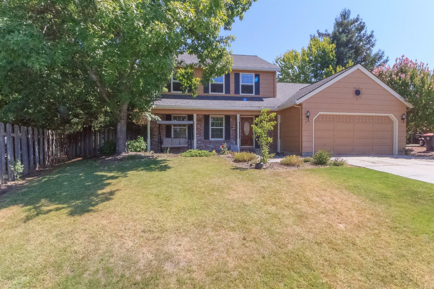 Property Photo: 3111 Centurion Circle OR 97504