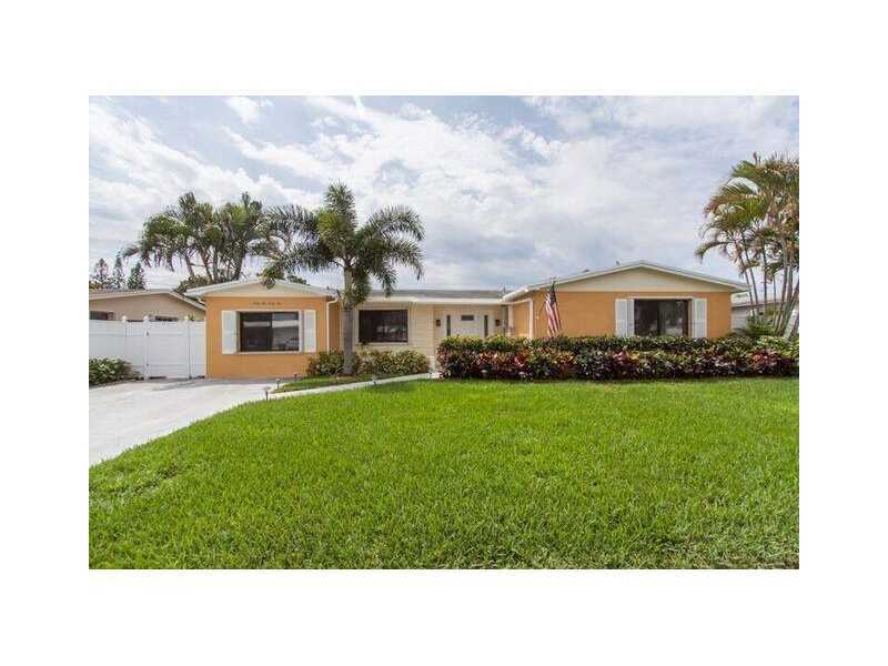 Property Photo: 6646 NW 1st Ct FL 33063