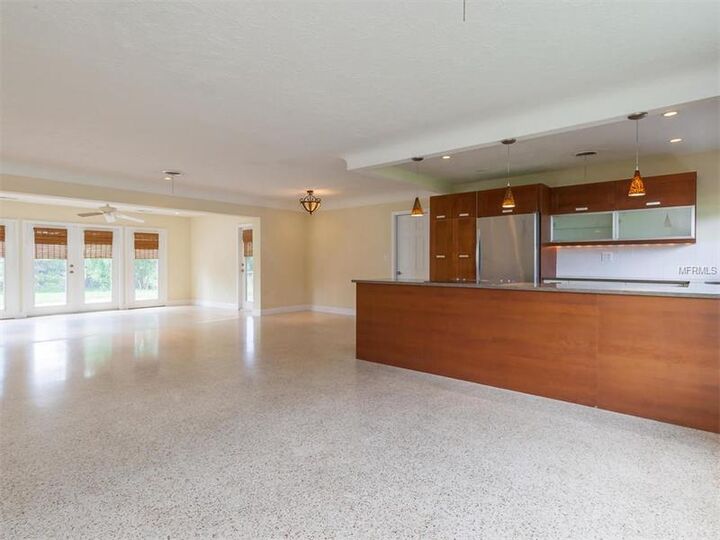 Property Photo:  2700 Sunnyside Street  FL 34239 