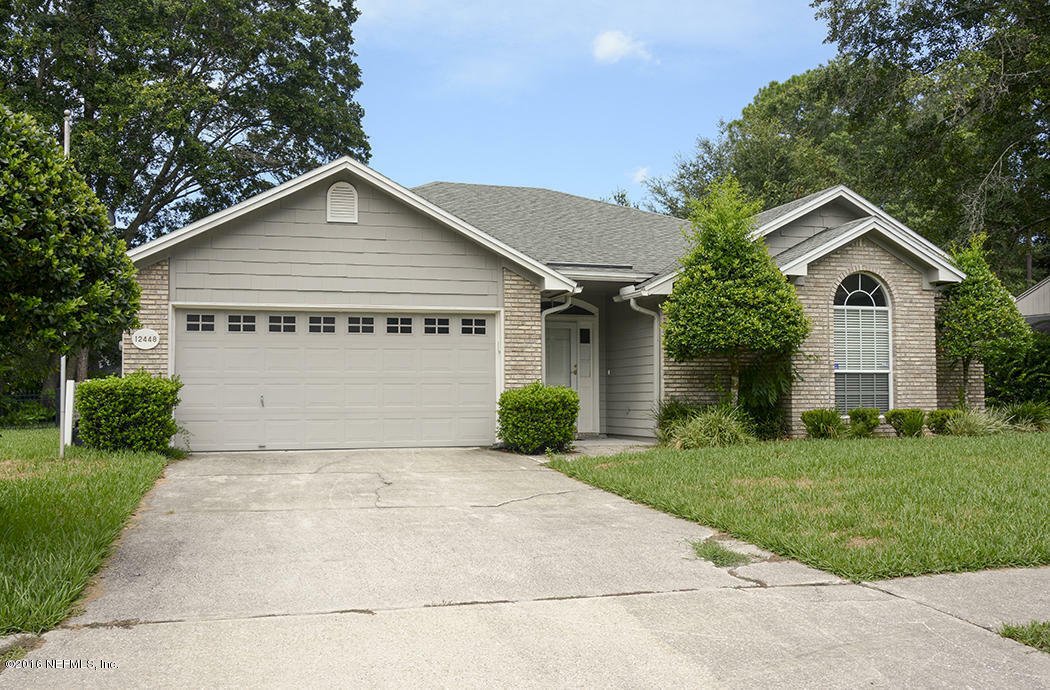 Property Photo:  12448 Gentle Knoll Drive E  FL 32258 