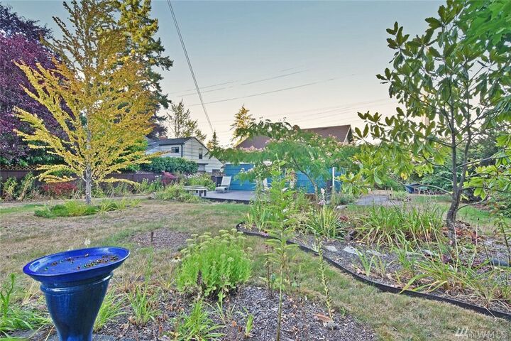 Property Photo:  17003 8th Ave NE  WA 98155 