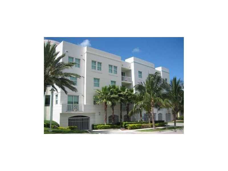 Property Photo:  9172 Collins Av 306  FL 33154 