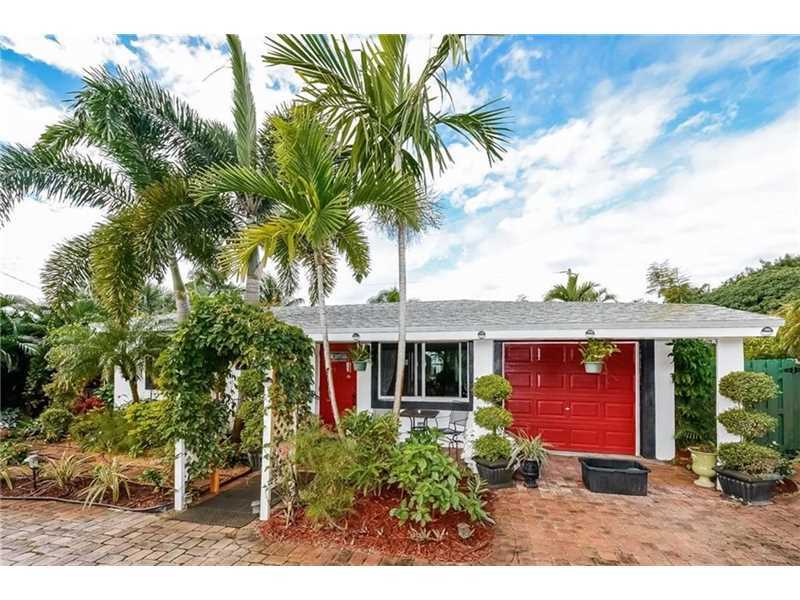 Property Photo: 4901 NE 6th Ave FL 33334