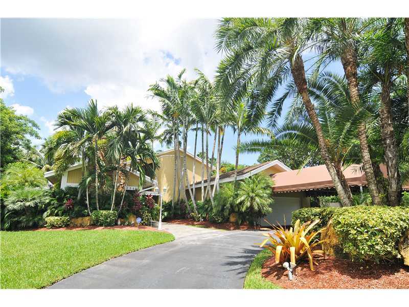 Property Photo: 10345 SW 135 St FL 33176