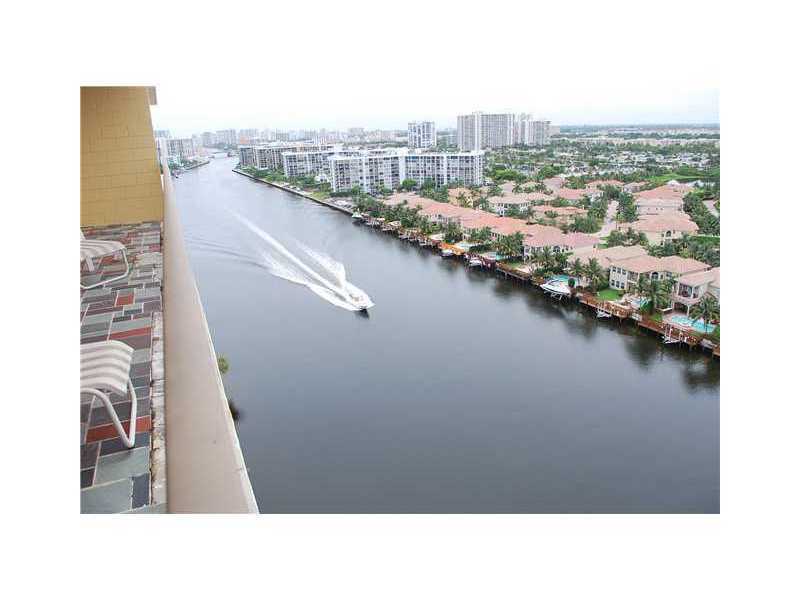 Property Photo:  1600 S Ocean Dr 12B  FL 33019 