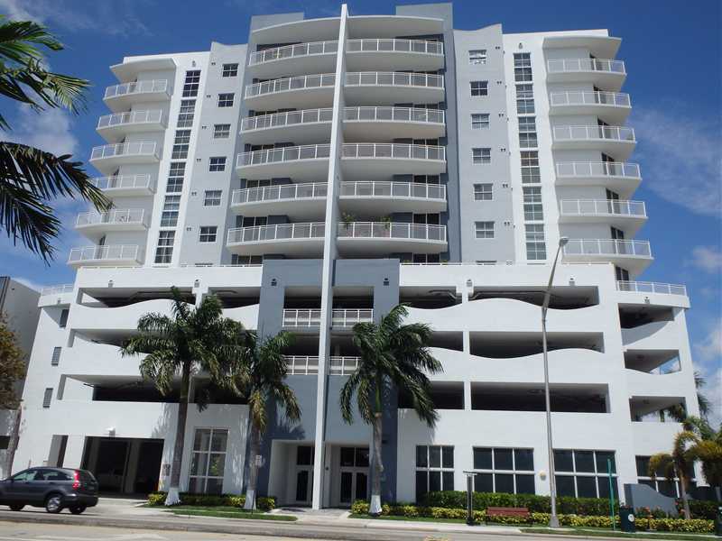 Property Photo: 2600 SW 27 Av 1005 FL 33133