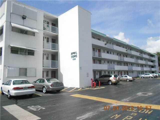 Property Photo: 1333 E Hallandale Beach Bl 414 FL 33009