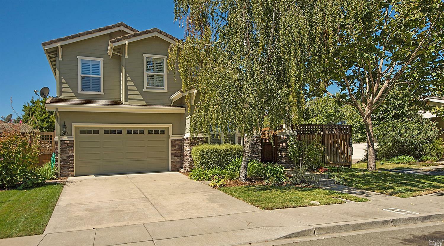 Property Photo:  201 Old Vine Way  CA 94558 