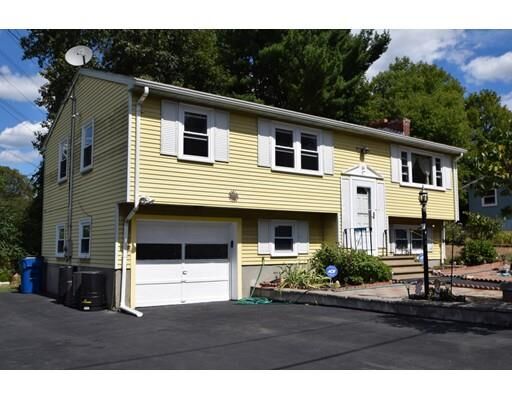 Property Photo:  6 Boothby Cir  MA 02368 