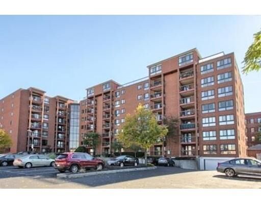 Property Photo:  60 Rantoul Street 410N  MA 01915 