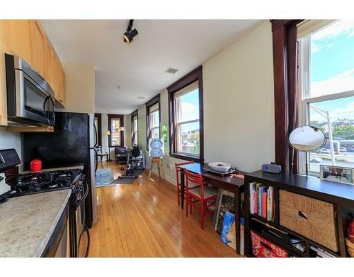 Property Photo:  26 Irving Street 201  MA 02148 