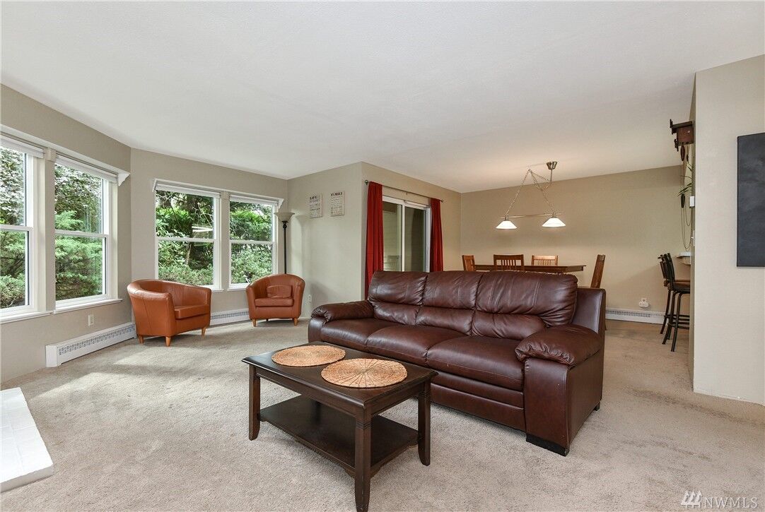 Property Photo: 14651 NE 40th Street F-5 WA 98007