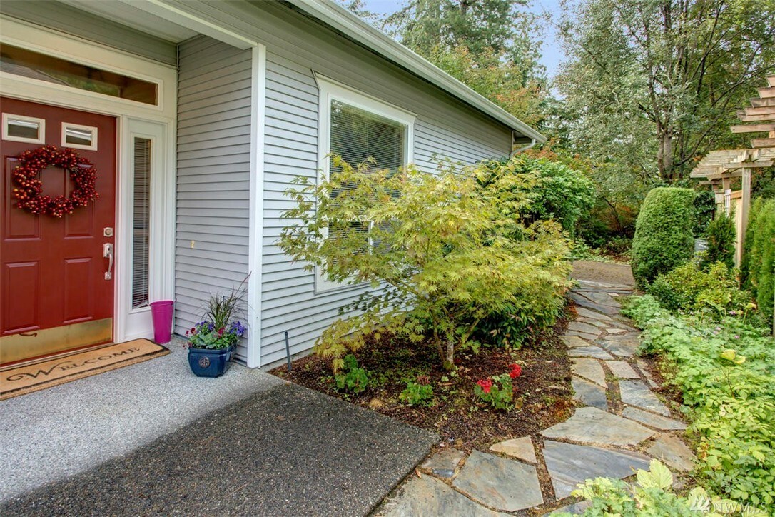 Property Photo:  16606 35th Ave SE 6B  WA 98012 