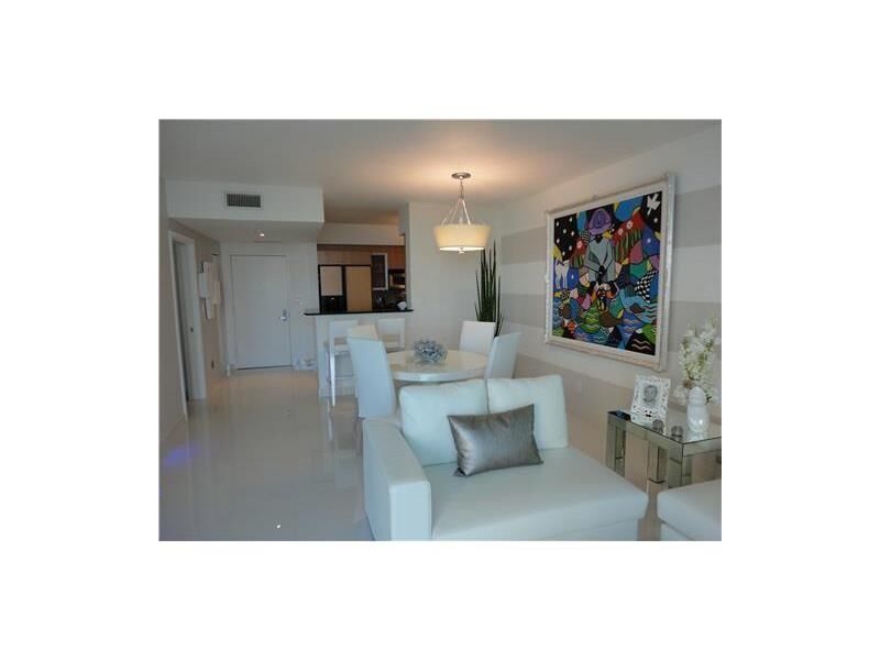 Property Photo: 325 S Biscayne Blvd 1816 FL 33131