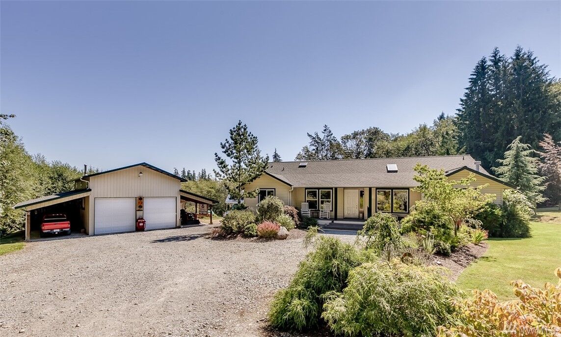 Property Photo:  1113 Lawson Rd  WA 98282 