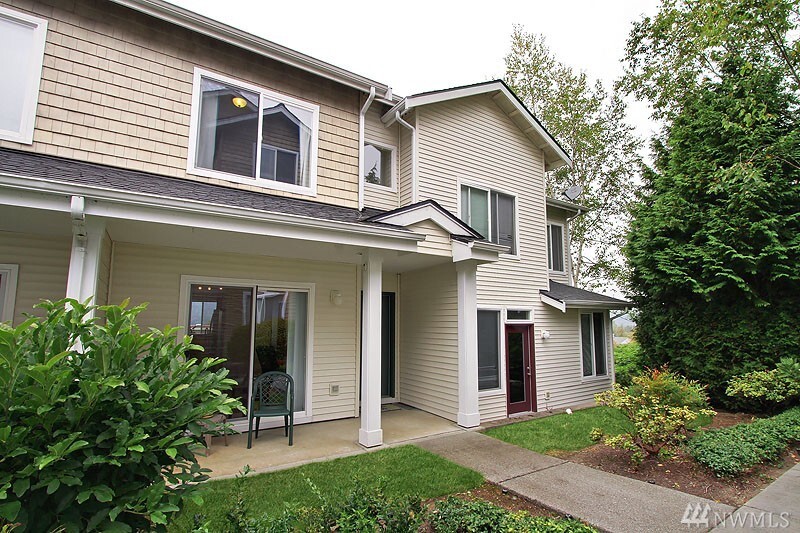 Property Photo: 14707 1st Lane 104 WA 98019