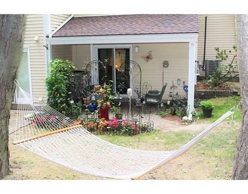 Property Photo:  15 Village Ct 15  MA 02148 