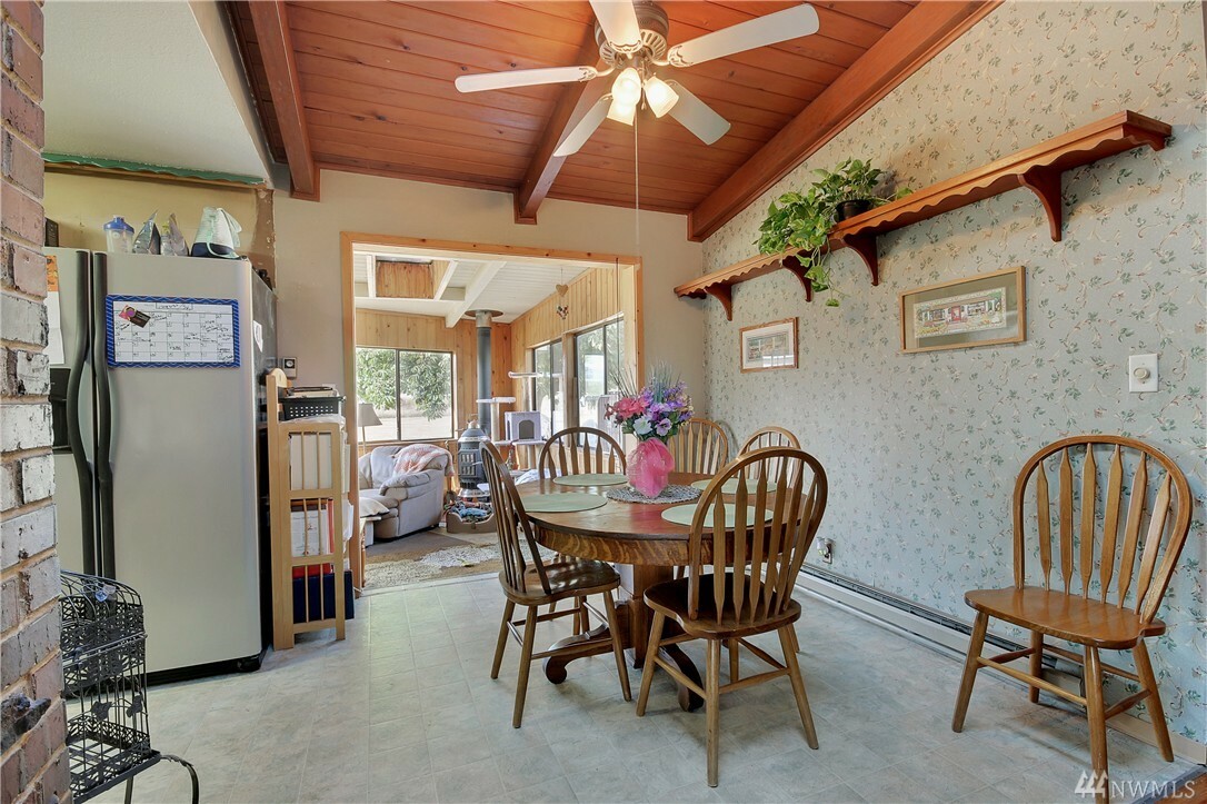 Property Photo:  3707 132nd St E  WA 98446 