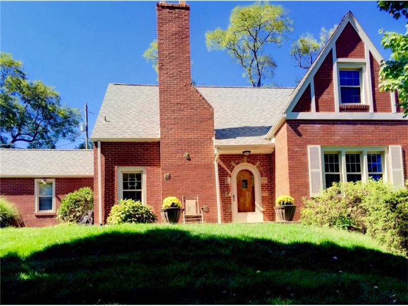 Property Photo: 1711 N. Highland Road PA 15241