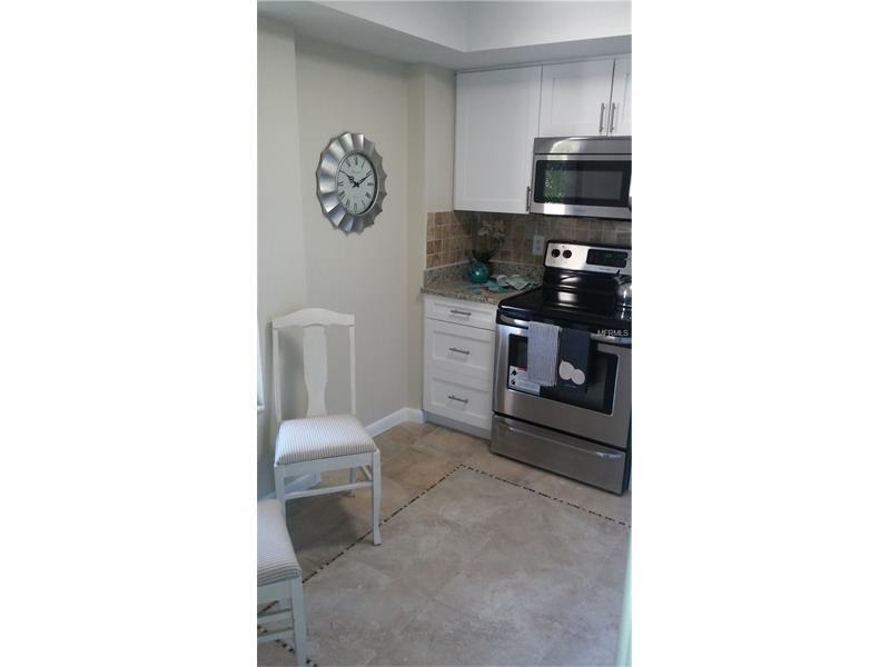 Property Photo: 2621 Cove Cay Drive 103 FL 33760