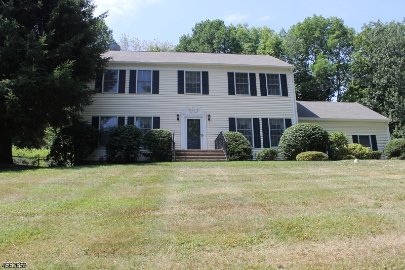 Property Photo: 4 Skyline Dr NJ 07871